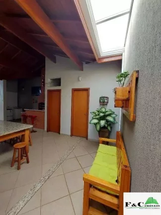 Imagem Casa para Venda em Limeira, Jardim Porto Real IV, 3 dormitórios, 1 suíte, 3 banheiros, 2 vagas