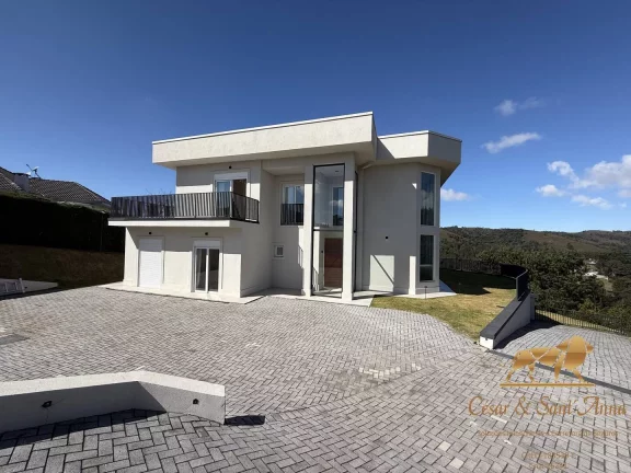 Imagem Belíssima Casa Recém Construída em Campos do Jordão