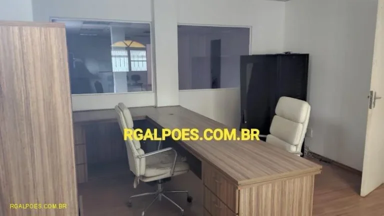 Imagem Galpão para Locação em RIO DE JANEIRO, Pedra De Guaratiba, 2 banheiros