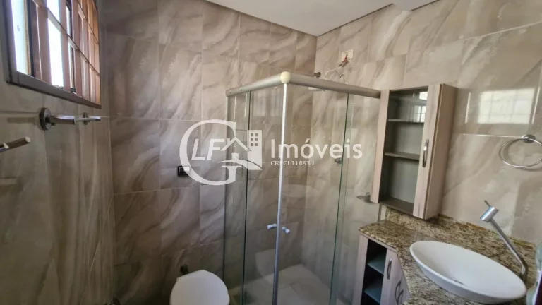 Imagem Imperdível! Excelente oportunidade com dois imóveis no mesmo terreno ? Ideal para morar e investir!