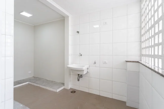 Imagem Apartamento 126M² Reformado, 3Q, 1 Suíte, 2 Banheiros, 1 Vaga, Churrasqueira, Salão de Festas, Portaria 24h.