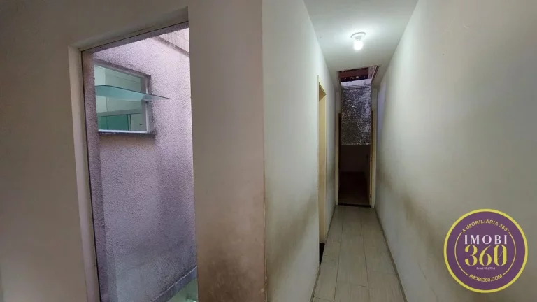 Imagem Sobrado Triplex com excelente espaço interno