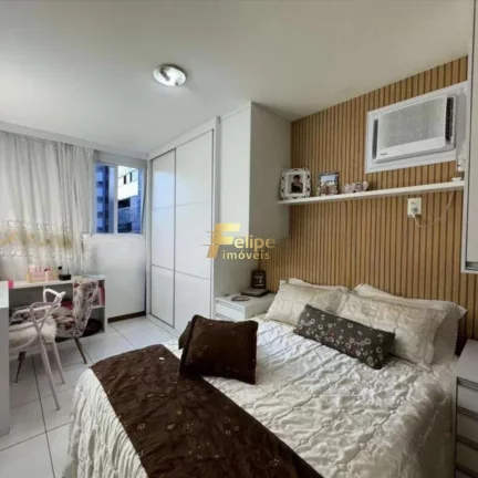 Imagem Desfrute da vida à beira-mar neste encantador apartamento de 02 quartos, localizado na esquina do oceano.