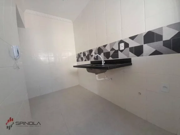 Imagem Apartamento com 2 dormitórios à venda, 56 m² por R$ 380.000,00 - Mirim - Praia Grande/SP