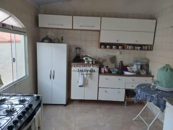 Imagem Casa à venda no bairro Cohab - Guaratinguetá/SP