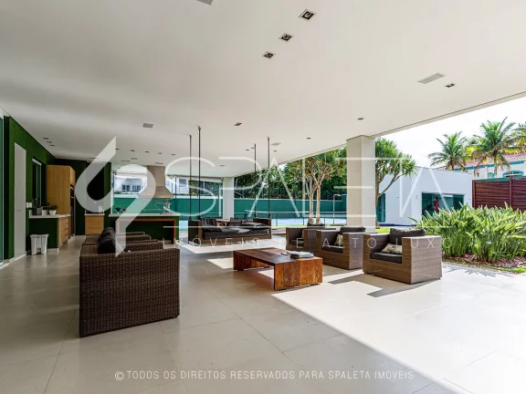 Imagem Mansão contemporânea com heliponto particular à venda no condomínio Jardim Acapulco no Guarujá