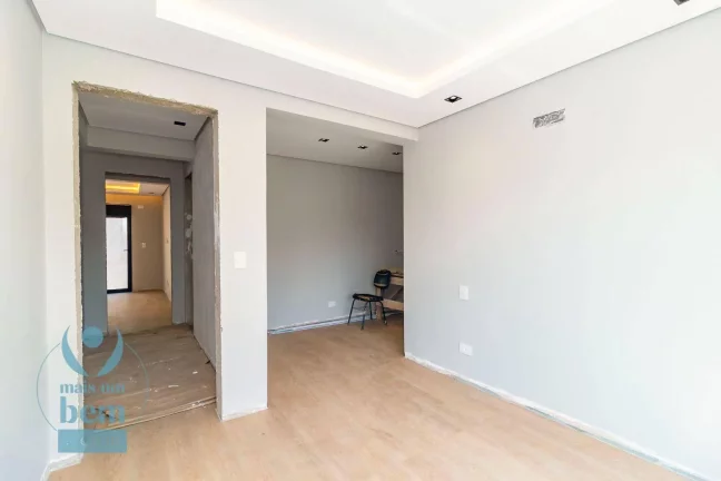 Imagem Sobrado Alto Padrão com 3 Suítes, 4 Vagas, Espaço Gourmet à venda, 290 m² por R$ 1.700.000 - Costeira - São José dos Pinhais/PR