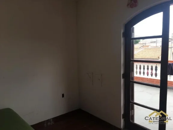 Imagem Casa a Venda na Vila Liberdade com 3 quartos e churrasqueira - Jundiaí/SP