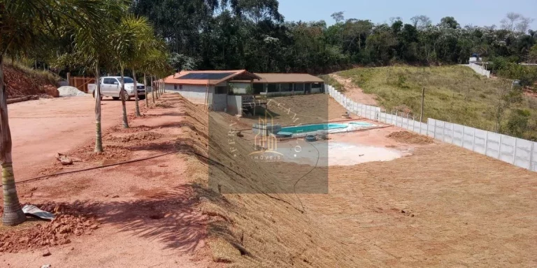 Imagem BEIJA FLOR / ITAPETI CHÁCARA 5000 M2 COM RESIDÊNCIA, PISCINA COM SPA, SALÃO DE FESTA