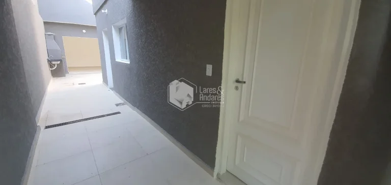 Imagem Sobrado enorme para venda 300m², 5 dormitórios ( sendo 1 suíte), 3 vagas mais 3 salões. Lauzane Paulista, São Paulo, SP