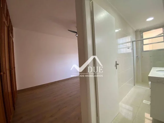 Imagem Apartamento com 2 dormitórios à venda, 120 m² por R$ 750.000,00 - Ponta da Praia - Santos/SP
