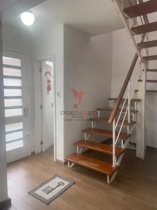 Imagem CASA A UMA QUADRA DA DOM JOAQUIM, pronta para moradia, toda reformada, é só se mudar