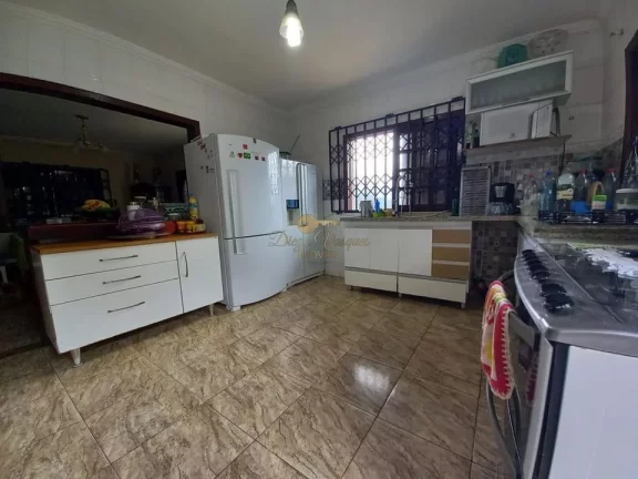 Imagem Casa para Venda em Teresópolis / RJ no bairro Fazendinha