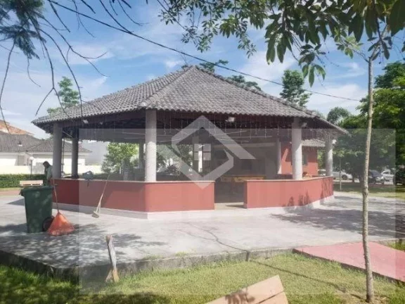 Imagem Casa 3 Quartos (3 suítes) com área gourmet e piscina - Golden Village