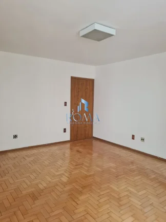Imagem Apartamento de 2 dormitórios no centro!