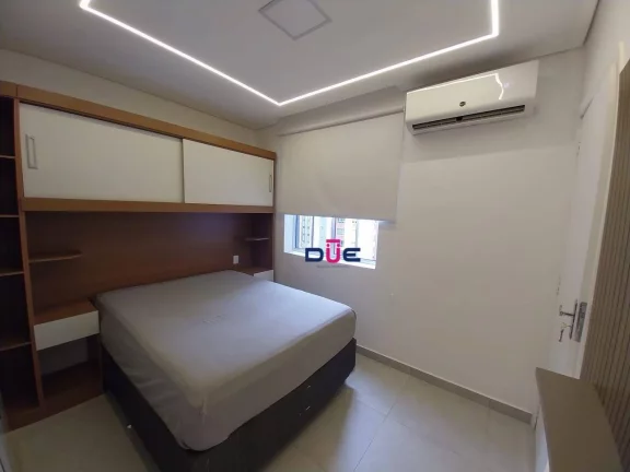 Imagem Apartamento com 1 dormitório à venda, 38 m² por R$ 385.000,00 - Pompéia - Santos/SP