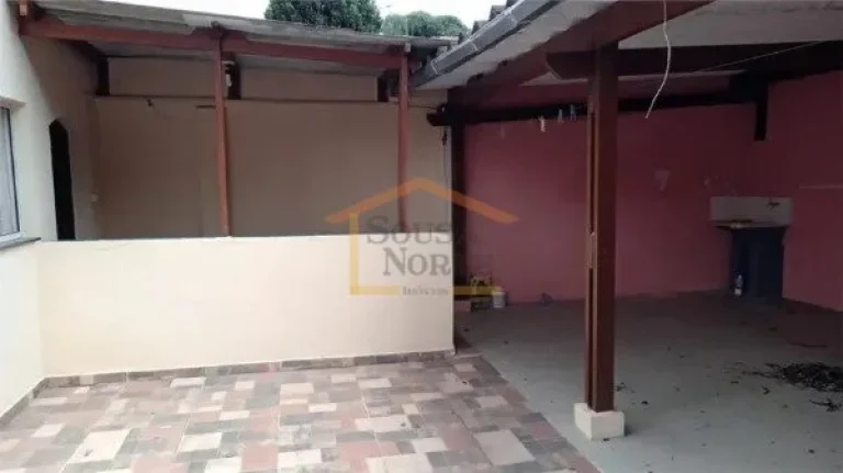 Imagem Casa Térrea Grande, 3 dormitórios, sendo1 suíte, 2 banheiros, área gourmet, salão de festas, to...