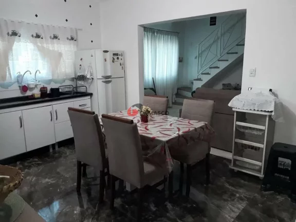 Imagem Sobrado à venda 3 Quartos, 1 Vaga, 112M², Nova Gerty, São Caetano do Sul - SP