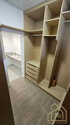 Imagem Casa com 2 Quartos à Venda, 150 m² em Vila Lutécia - Santo André