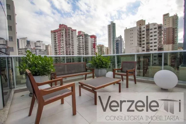 Imagem Apartamento Quadra Mar para Venda em Balneário Camboriú / SC no bairro Centro