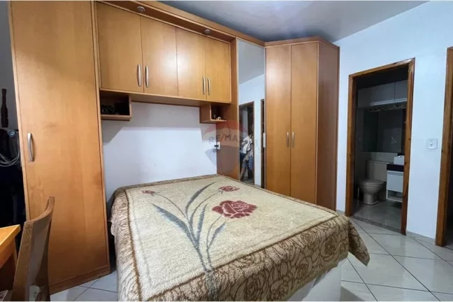 Imagem CASA Á VENDA COM 3 QUARTOS COM 168²m em Jardim Sulacap - Rio de janeiro