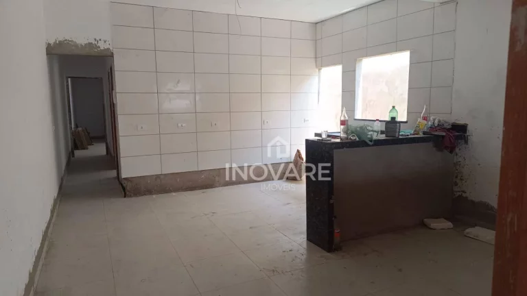 Imagem Casa com 2 dormitórios à venda, 82 m² por R$ 255.000,00 - Setor Nossa Senhora da Saúde - Itumbiara/GO
