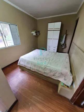 Imagem Sobrado em Osasco à Venda - Oportunidade