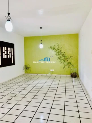 Imagem Casa para Locação em Feira de Santana, Capuchinhos, 3 dormitórios, 2 suítes, 2 banheiros, 3 vagas