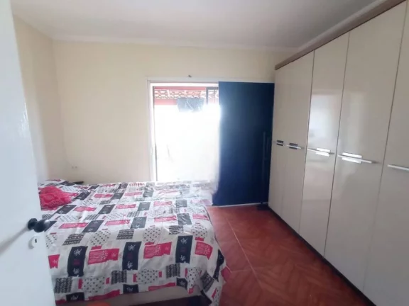 Imagem VENDO SOBRADO DE 03 DORMITÓRIOS NO BAIRRO RESIDENCIAL INGAÍ!