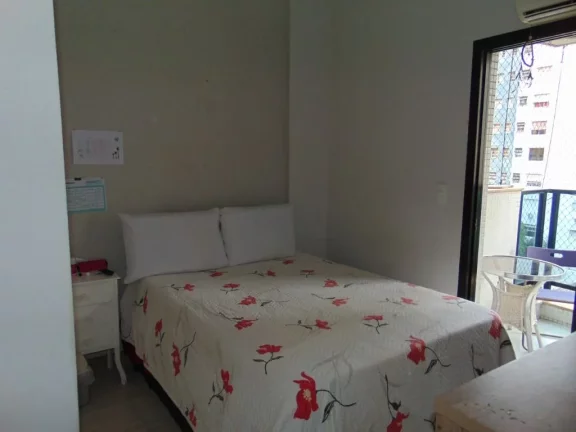 Imagem Flat com 3 dormitórios à venda, 112 m² por R$ 800.000,00 - Pitangueiras - Guarujá/SP