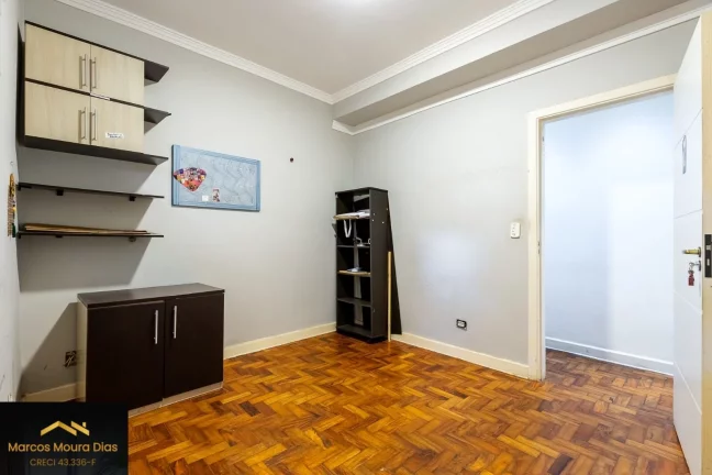 Imagem Apartamento Venda 2 Quartos, Quintal com Sol da Manhã em Perdizes