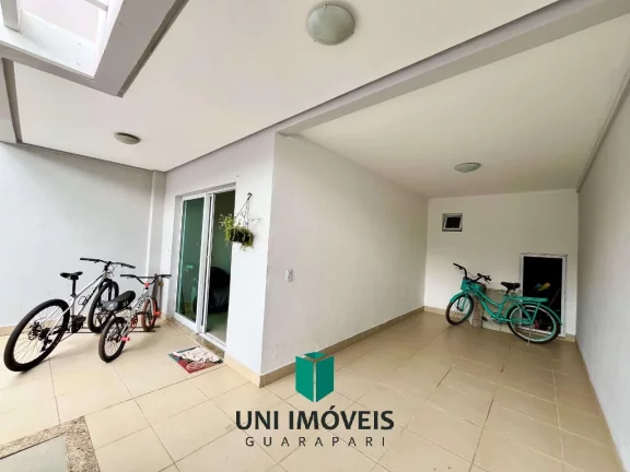 Imagem Casa duplex à venda 03 suítes em Itapebussu em Guarapari, por R$750.000, com área de churrasqueira