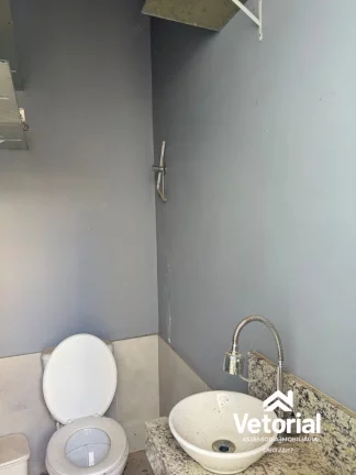 Imagem Imperdível! Casa para locação em Barreiras-BA, bairro Aratu, 1 quarto, 1 sala, 2 banheiros, 3 vagas de garagem, 84,00m².