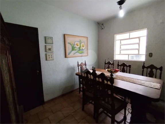 Imagem Sobrado à venda com 6 quartos, sendo 4 suítes, em Butantã, São Paulo - SP