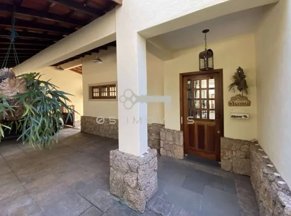 Imagem Casa na Condomínio São Paulo II com salão gourmet. Rua tranquila sem saída!