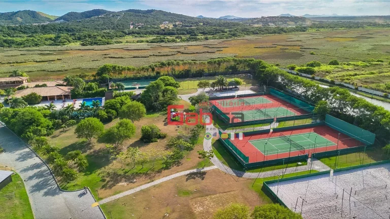 Imagem Exclusividade e Sofisticação em Búzios – Casa de 4 Suítes à Venda no Condomínio Jardim do Lago