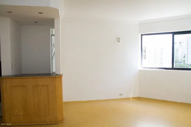 Imagem Apartamento à venda na Vila Andrade, São Paulo-SP: 3 quartos, 1 suíte, 2 banheiros, 1 vaga, 64m² de área.
