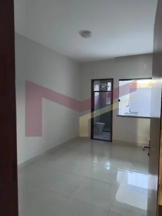 Imagem Casa 2/4 próximo à Av José Sarney