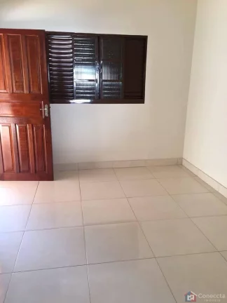 Imagem Casa à Venda no Bairro Eldorado em Patos de Minas – 3 Quartos, Quintal Amplo, R$ 355 mil