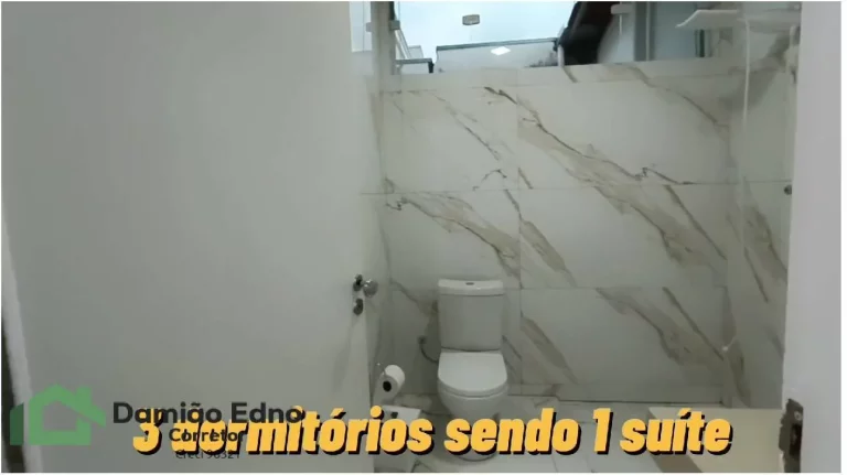 Imagem Casa com 3 Quartos e 3 banheiros, 239 m² por R$ 990.000