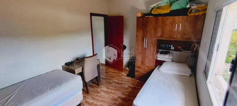 Imagem CASA À VENDA, COM 250 M² QUINTAL ESPAÇOSO, COM MÓVEIS PLANEJADOS NA COZINHA E 4 VAGAS , COM EDÍCULA - JARDIM SYDNEY, SÃO PAULO, SP