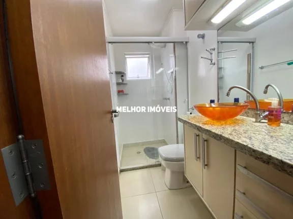 Imagem Apartamento com 3 Dormitórios no centro de Balneário Camboriú