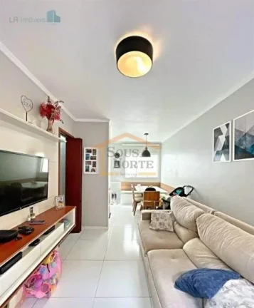 Imagem Casa em condomínio fechado, 2 dormitórios, sendo os 2 suítes, sala 2 ambientes, cozinha planejada...