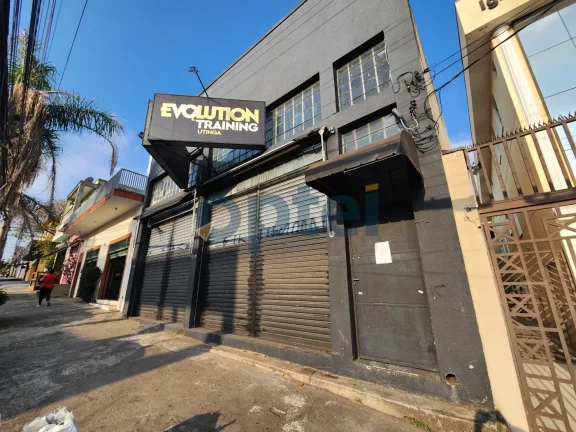 Imagem GALPÃO DE 300M² NA AVENIDA NOVA IORQUE NO BAIRRO UTINGA EM SANTO ANDRÉ