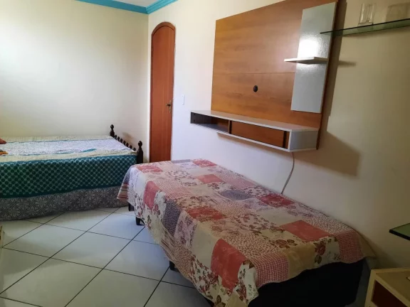 Imagem Casa com 7 dormitórios à venda, 200 m² por R$ 700.000,00 - Jardim Flamboyant - Cabo Frio/RJ