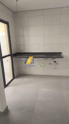 Imagem “Esse apartamento tem um terraço privativo MAIOR que muita sala por aí…”