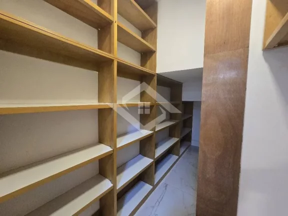 Imagem Casa Triplex Alto Luxo - Mobiliada- 5 suítes- Barra da Tijuca