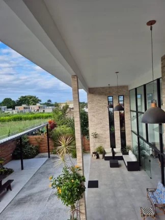 Imagem Sobrado com 4 dormitórios à venda, 360 m² por R$ 1.900.000,00 - Jardim Carolina - Ubatuba/SP