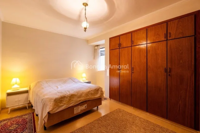 Imagem Apartamento à venda no coração do Cambuí, Campinas, em localização nobre e tranquila. Com plan...