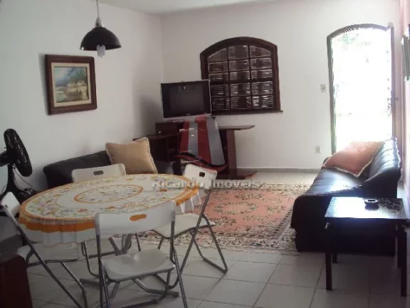 Imagem Casa Duplex Mobiliado c/ 2 Suítes e 80 M².